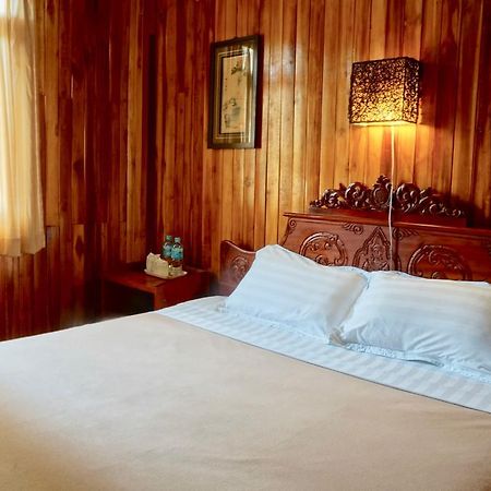 Rimvang Guesthouse Луангпхабанг Экстерьер фото